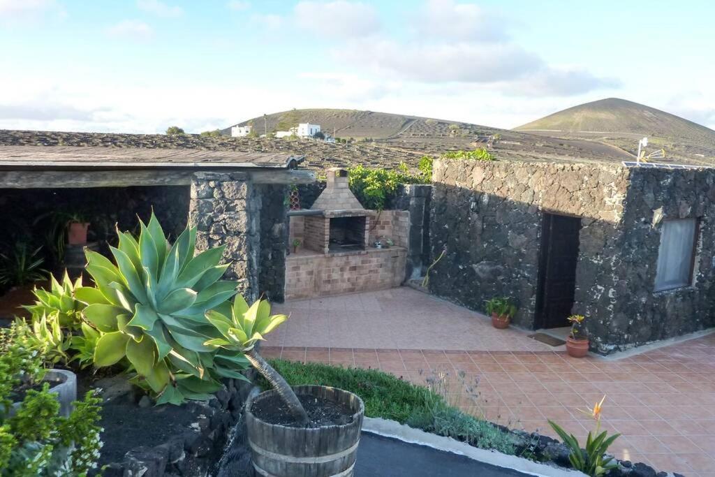 Los Frailes Eco Finca B Tinajo Eksteriør bilde